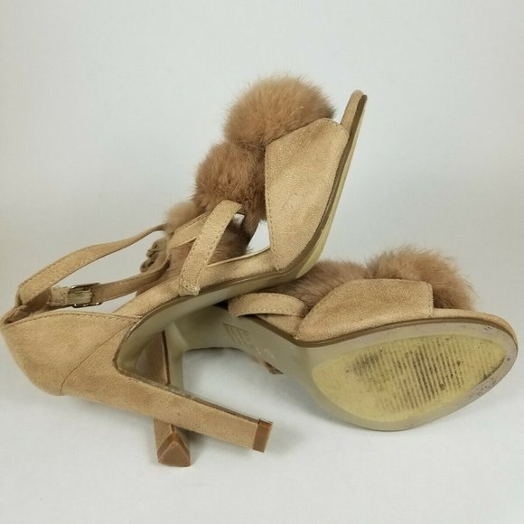 CAPE ROBBIN TAN FAUX SUEDE POM POM HEELS SIZE 8 - Picture 6 of 8